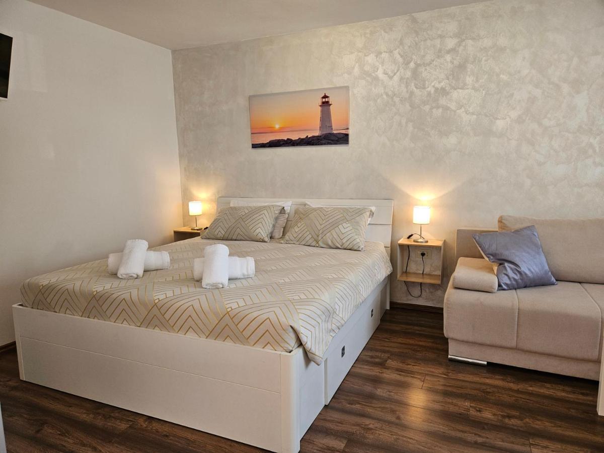 Apartmani Grzinic Rovinj Exterior foto
